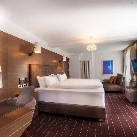 Arthaushotel Hotel